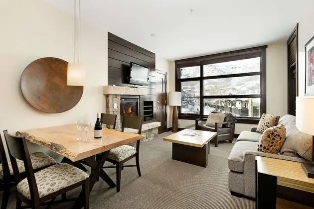 Daire (Hayden Lodge 2203)