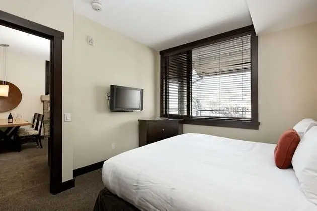 Daire (Hayden Lodge 2203)