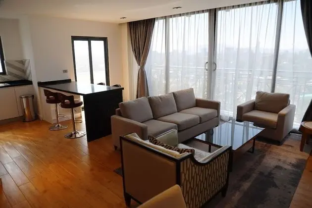 Apartment Suite