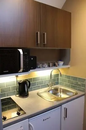 Design Oda, 1 En Büyük (King) Boy Yatak, Sigara İçilmez, Avlu Manzaralı