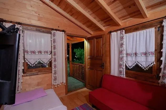 Deluxe Oda, Bahçe Manzaralı
