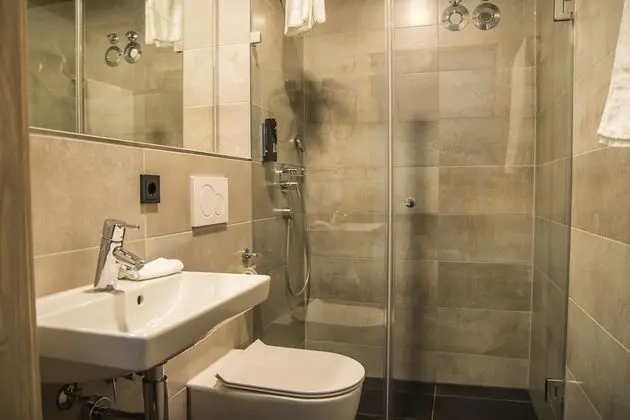 Tek Büyük Yataklı Oda, 1 Büyük (Queen) Boy Yatak, Balkon