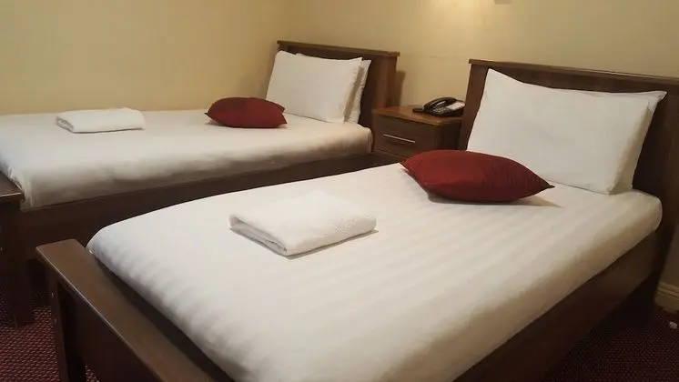 İki Ayrı Yataklı Oda