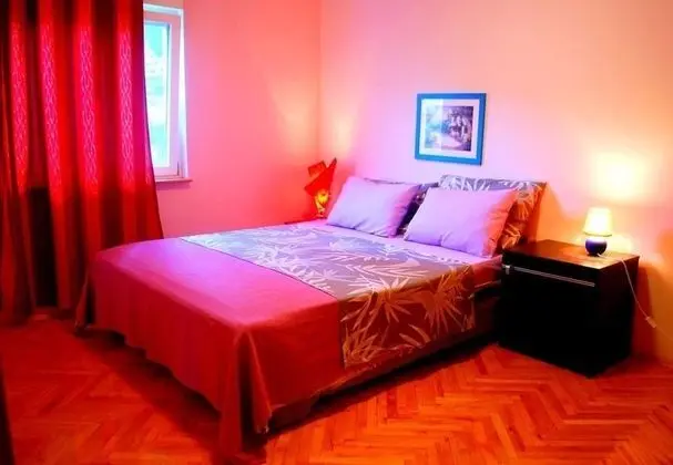 Apart Daire (Hazi 1 - 150m from sea - A1 Trogir(4+)