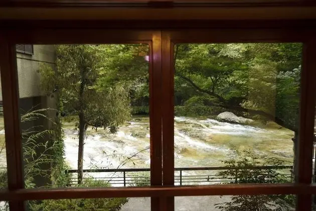 Traditional Oda, Nehir Manzaralı (Japanese Style Room, Mingeichou)