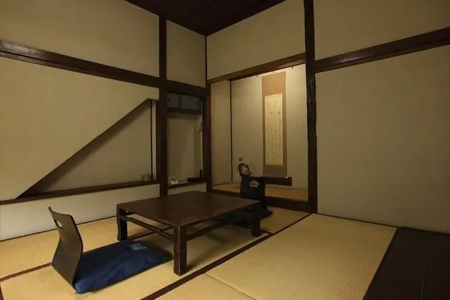 Traditional İki Ayrı Yataklı Oda, Nehir Manzaralı (Japanese Style, Kaze)