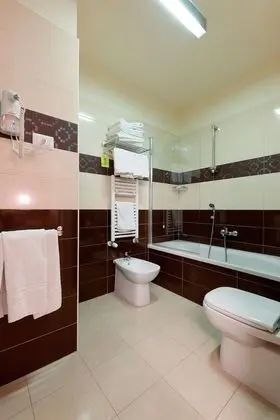 Classic Üç Kişilik Oda, Şehir Manzaralı