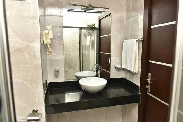 Balayı Suit