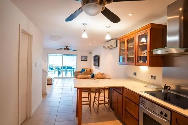 Deluxe Sıra Ev, 2 Yatak Odası, Balkon (Waterfront)