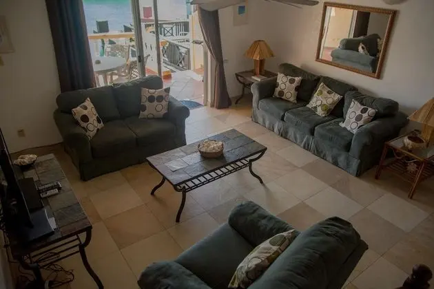 Deluxe Sıra Ev, 2 Yatak Odası, Balkon (Waterfront)