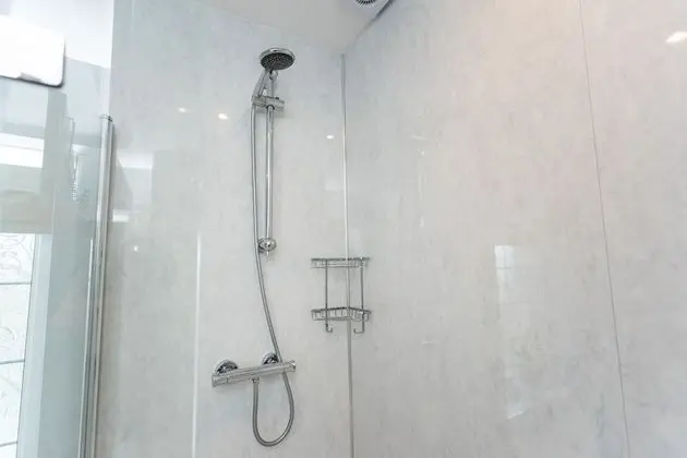 Family Ev, Özel Banyo