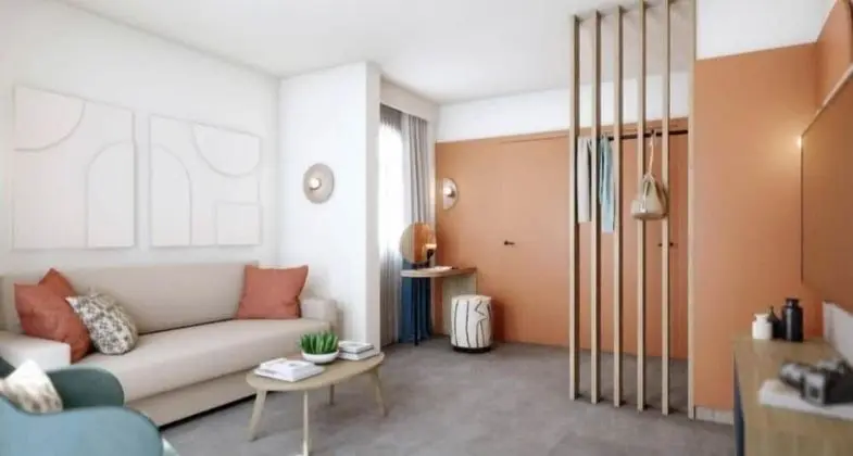 Superior Suite Emblem 1 adult + 2 children