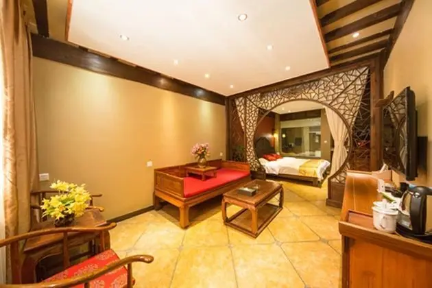 Luxury Süit, 1 Yatak Odası, Avlu Manzaralı