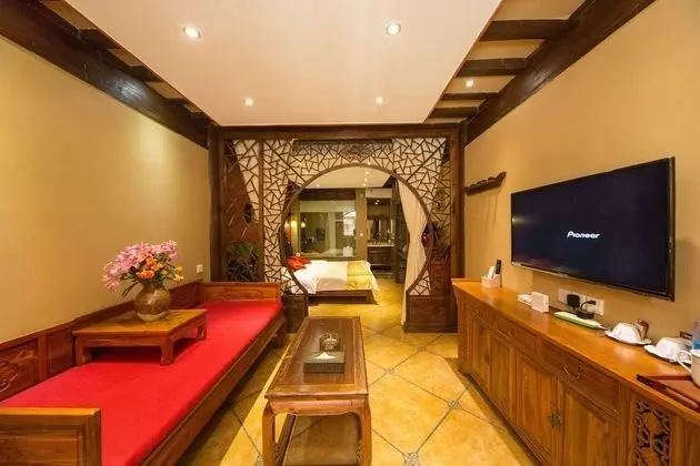 Luxury Süit, 1 Yatak Odası, Avlu Manzaralı