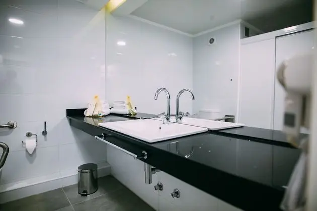 Büyük Yataklı Tek Kişilik Oda, 2 Tek Kişilik Yatak, Sigara İçilmez, Şehir Manzaralı