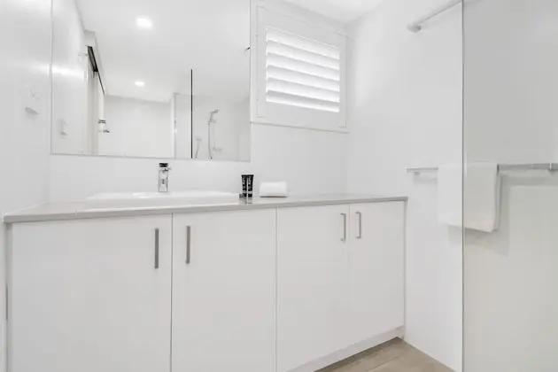 Apart Daire, 3 Yatak Odası, Havuz Manzaralı (Apartment 01)