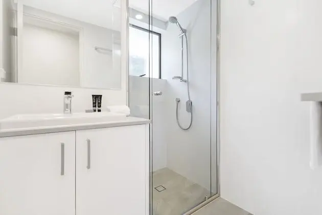 Apart Daire, 3 Yatak Odası, Havuz Manzaralı (Apartment 01)