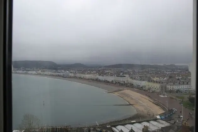 İki Ayrı Yataklı Oda, Deniz Manzaralı