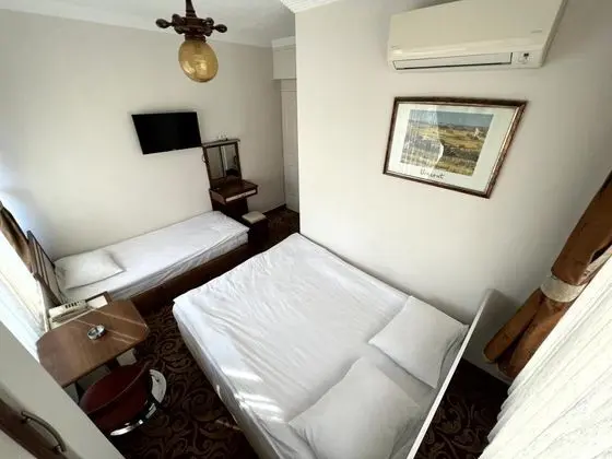 Aile Odası, Şehir Manzaralı