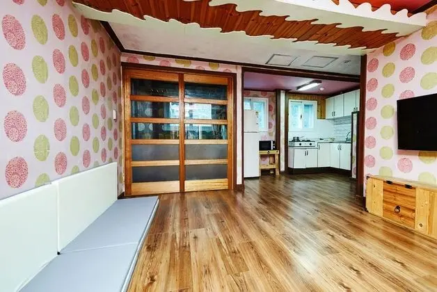 Oda (Hinoki Cypress)