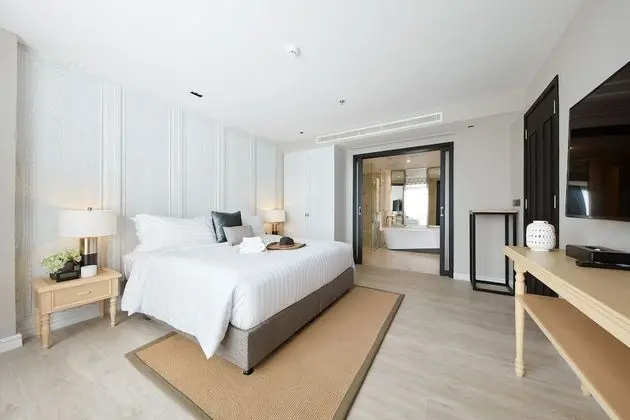 One Bedroom Suite