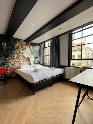 İki Ayrı Yataklı Oda, Banyolu/Duşlu