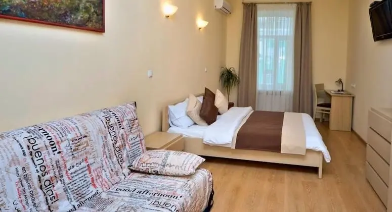 Standard Tek Büyük Yataklı Oda