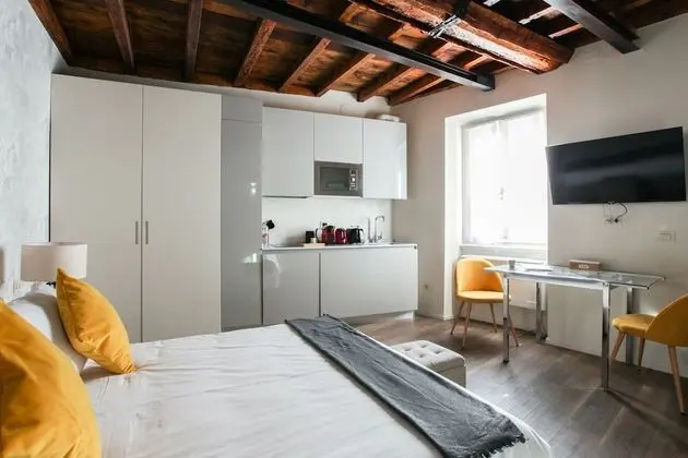 City Apart Daire (Via De Amici 7)