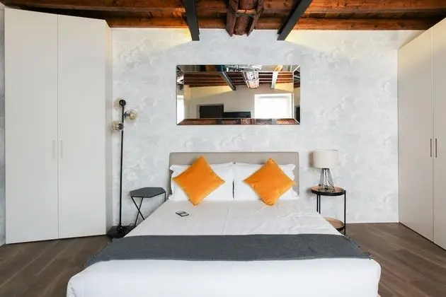 City Apart Daire (Via De Amici 7)