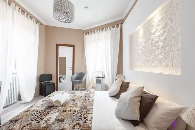 Family Üç Kişilik Oda