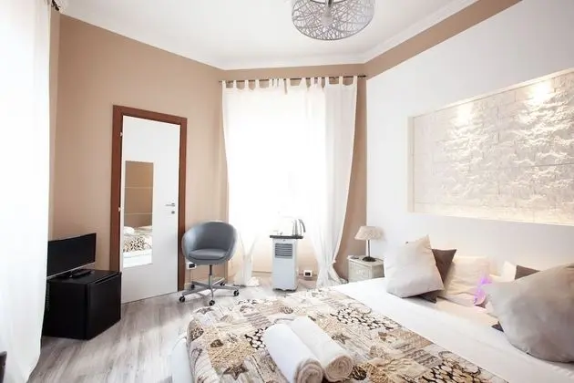 Family Üç Kişilik Oda