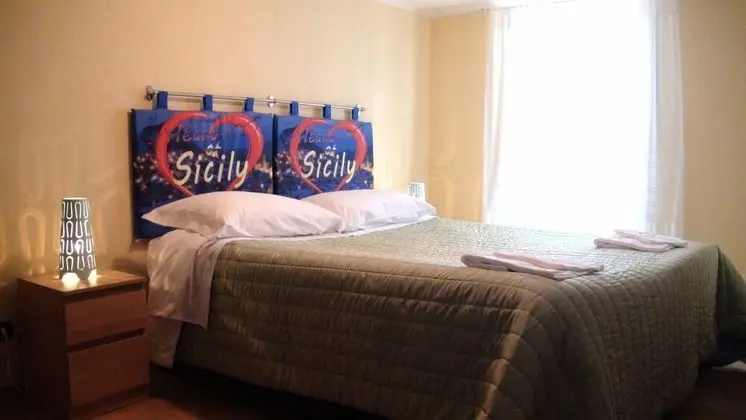 Tek Büyük veya İki Ayrı Yataklı Oda, Özel Banyo