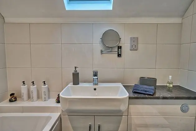 Deluxe Tek Büyük veya İki Ayrı Yataklı Oda