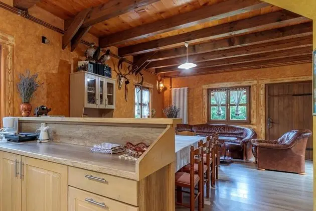 Family Dağ Evi, Birden Çok Yatak, 2 Banyolu, Bahçeli (Heated Pool Chalet Zavrh 1)