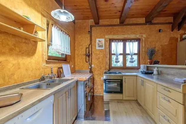 Family Dağ Evi, Birden Çok Yatak, 2 Banyolu, Bahçeli (Heated Pool Chalet Zavrh 1)