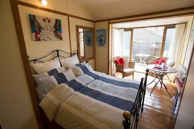 Tek Büyük Yataklı Oda (Room 2)