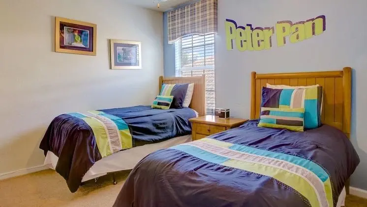 Exclusive 5 Bedroom Vacation Home with Pool