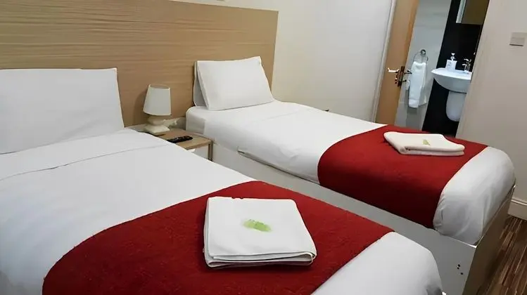 Deluxe Üç Kişilik Oda