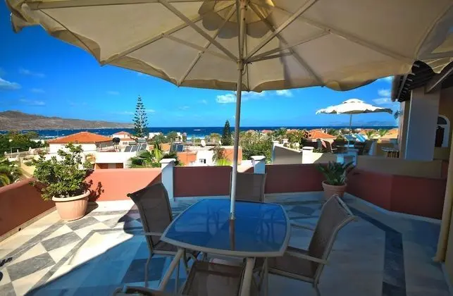 Stüdyo, Deniz Manzaralı