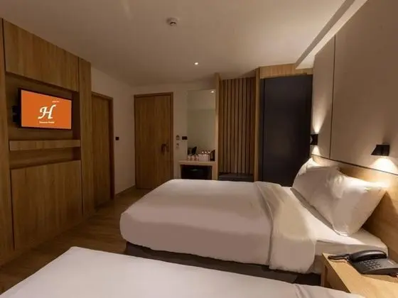 Deluxe Üç Kişilik Oda