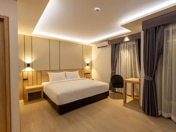 Luxury Oda