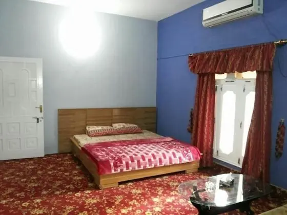 Standard Tek Büyük Yataklı Oda