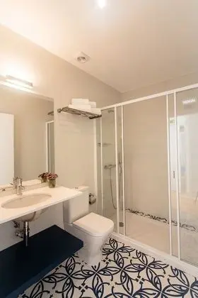 Design Tek Büyük Yataklı Oda