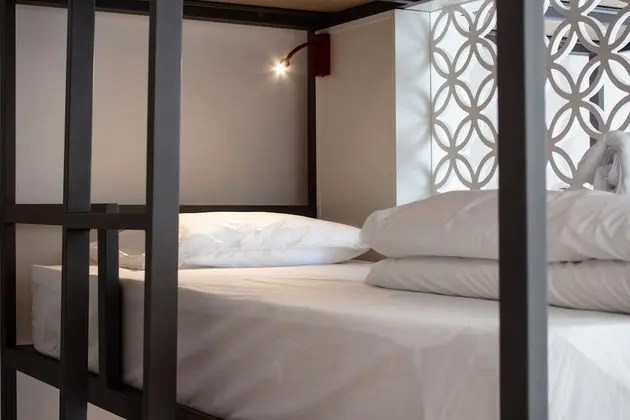 Ortak Ranzalı Oda (One Bed Female Dorm Room of 9 people)