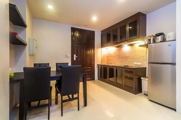 2 Bedrooms Apartment