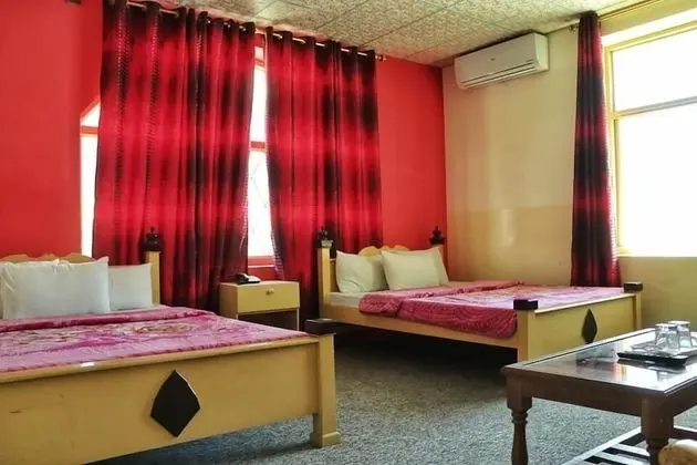 Deluxe Tek Büyük veya İki Ayrı Yataklı Oda