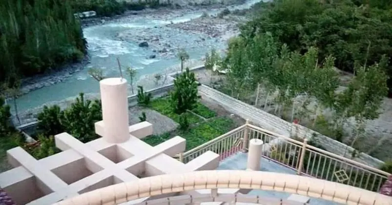 Deluxe Tek Büyük veya İki Ayrı Yataklı Oda