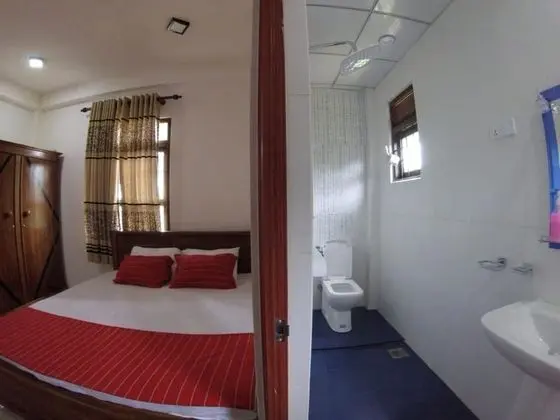Standard Tek Büyük Yataklı Oda, Ortak Banyo