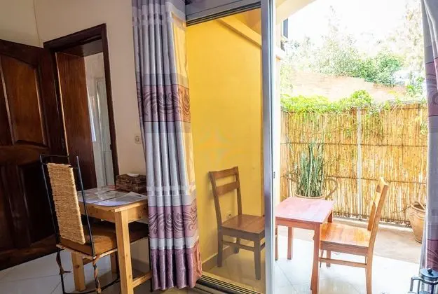 Villa Budget Queen Room