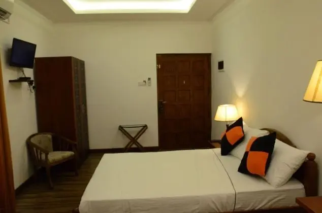 Deluxe Üç Kişilik Oda, 1 Yatak Odası, Banyolu/Duşlu, Bahçe Manzaralı